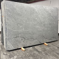 Jumbo Granite Slabs Liquidation Sale