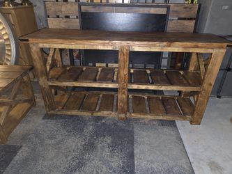 Console & Coffee Table