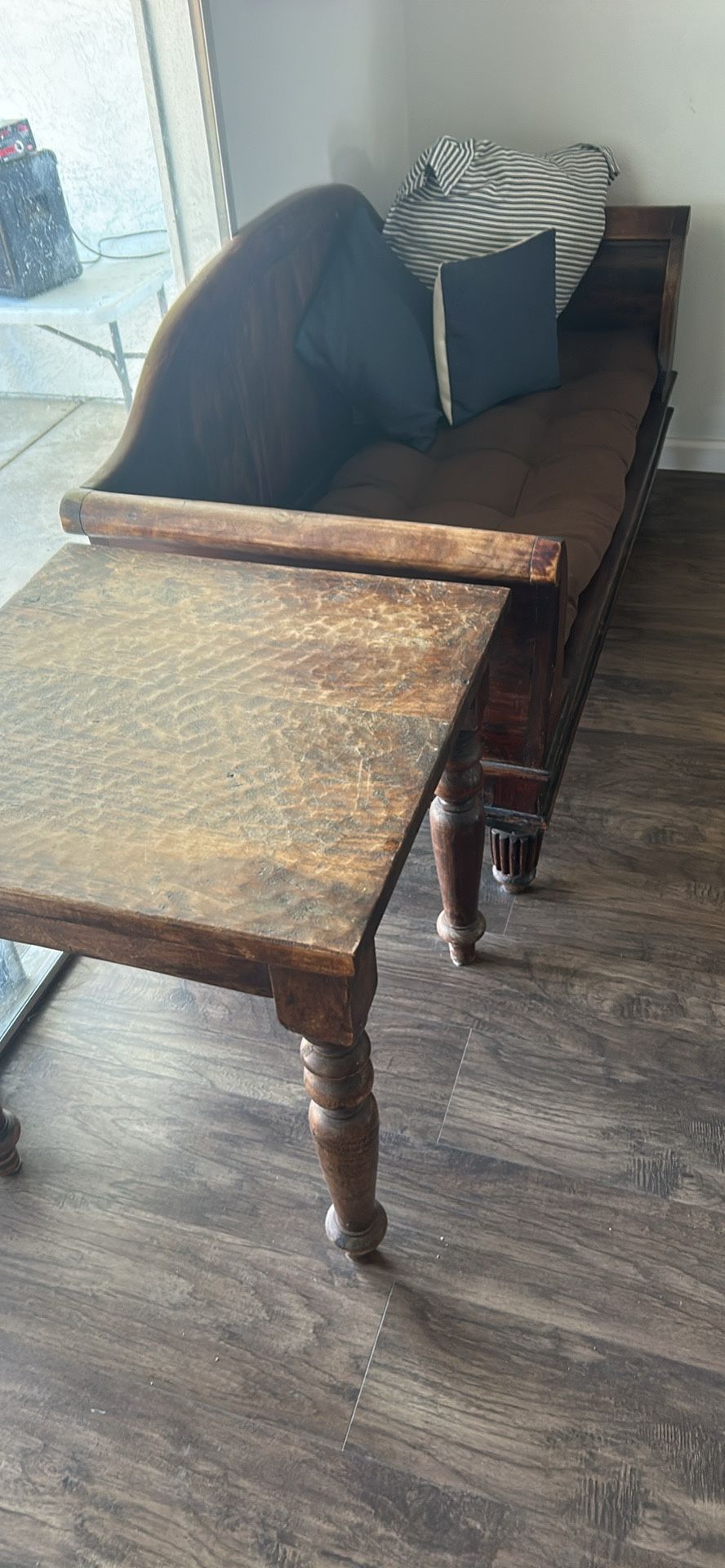 World Market Bench