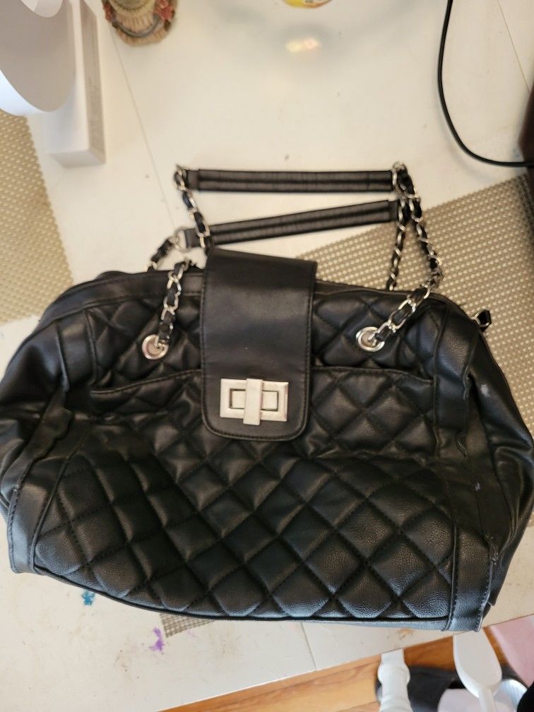 Apt 9. Hand Bag