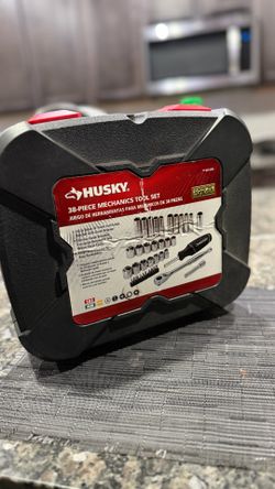Husky 38-Piece Mechanics Tool Set