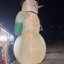 22ft Inflatable Snowman
