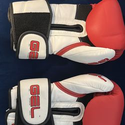 Boxing gloves