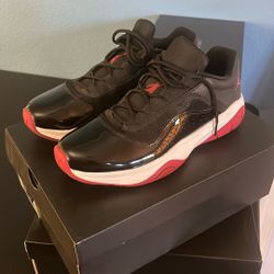 Air Jordan 11 CMFT Low 10.5M BLK/WHI-Gym Red