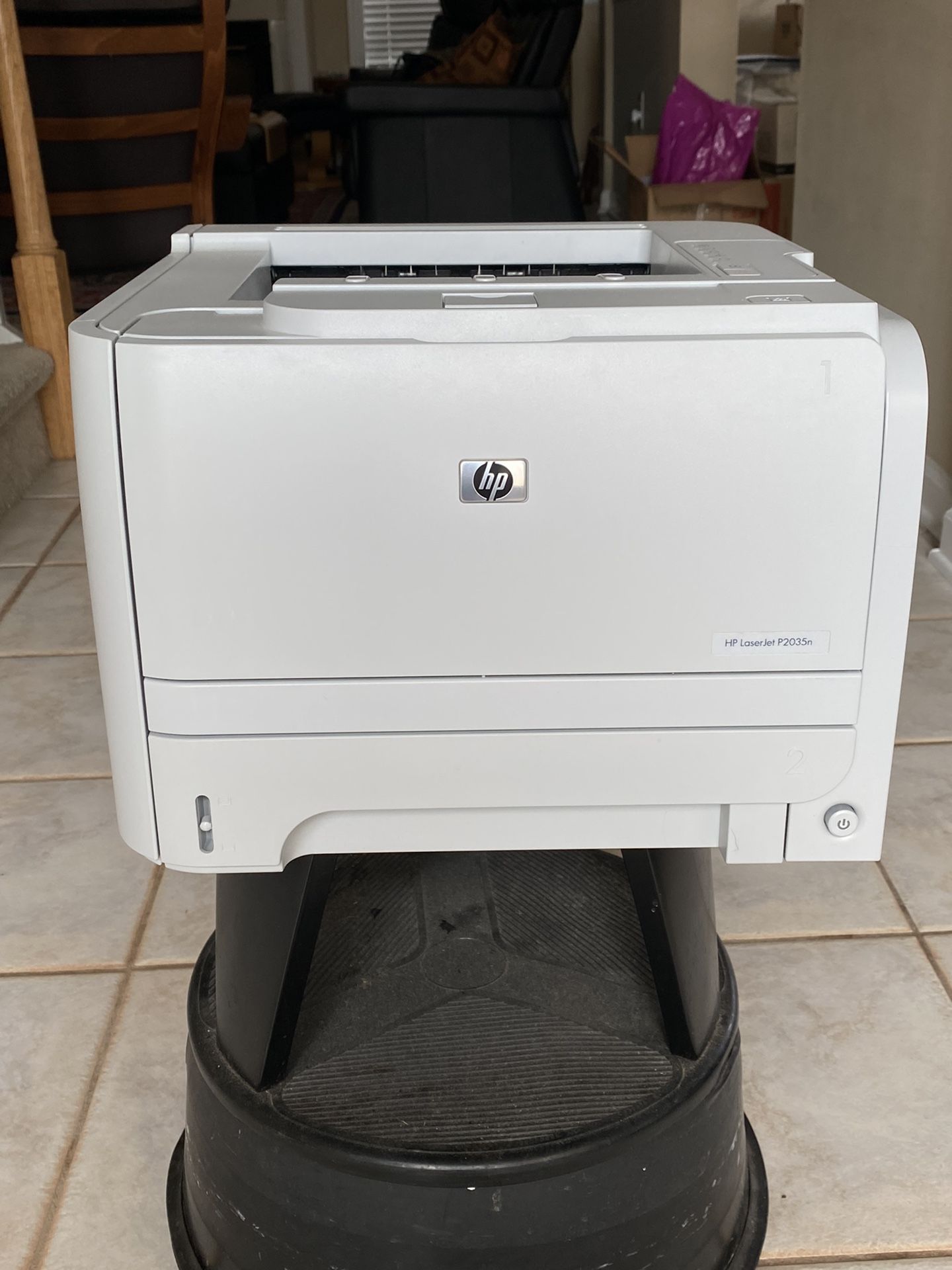 HP LaserJet P2035n