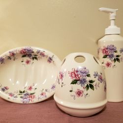Crown Heritage Ceramic Bathroom Set