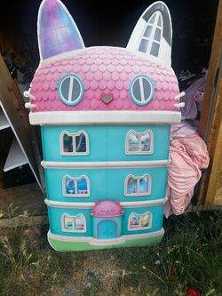 Gabby's Dollhouse Cutout