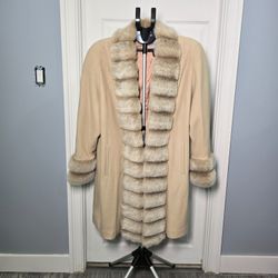 Vintage Alorna Wool Blend Coat Faux Fur Collar Cuffs Beige Beige 20W Made USA