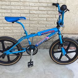 1987 Gt Pro Performer 