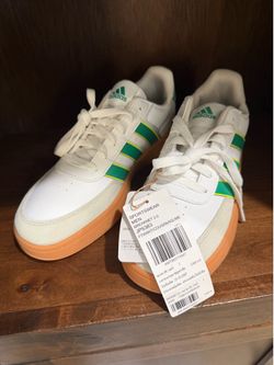 Men’s Adidas Shoes 7.5 BRAND NEW