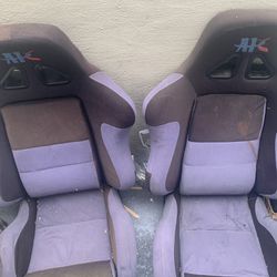 Seats For G35