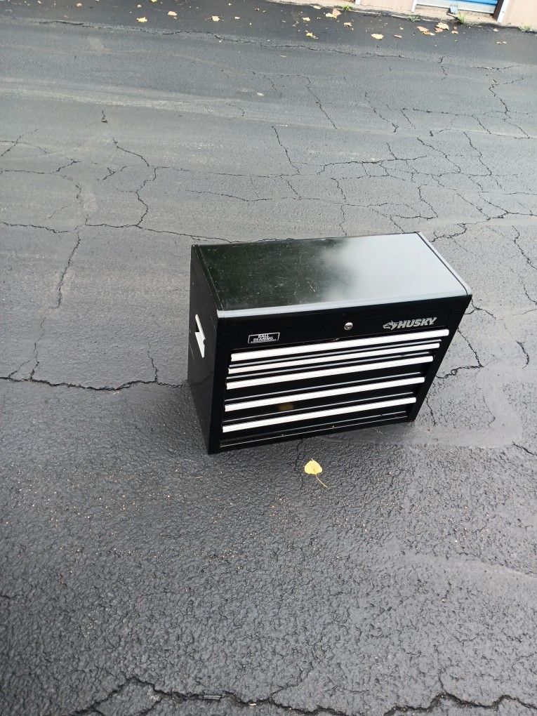 Husky Tool Box With Tools