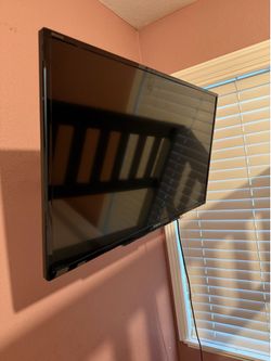 Small 32’ TV with Adjustable TV rack