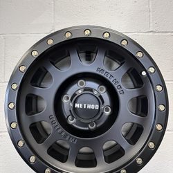 Method nv 305 black for Tacoma 4runner Silverado gmc sierra 