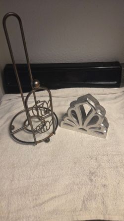 Metal Paper Towel Holder and Napkin Holder Set