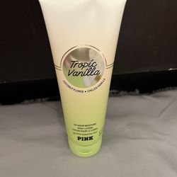 PINK Tropic Vanilla Body Lotion 