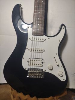 Pacifica HSS Yamaha Guitar EXC Pro fret-level setup Spa perfect now 150!