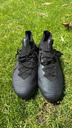 Nike mercurial elite  soccer shoes size 10,5.