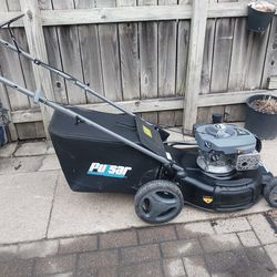 21-in Gas Push lawn mower
