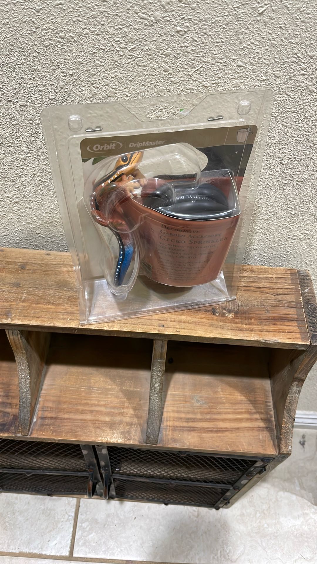 Decorative Garden Accessories, Gecko Sprinkler.