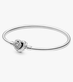 Pandora Moments Entwined Infinite Hearts Clasp Bangle Bracelet
