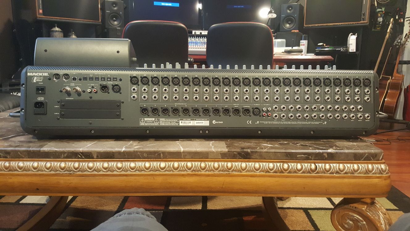 Mackie TT24 mixer. for Sale in Des Plaines, IL OfferUp