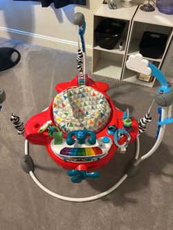 Baby bouncer
