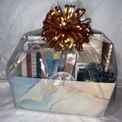 Custom Made 2 Order Gift Baskets- HURRY!! Order TODAY!!