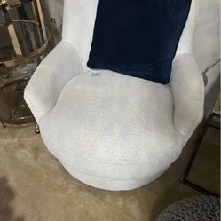 Swivel Boucle Accent Chairs 