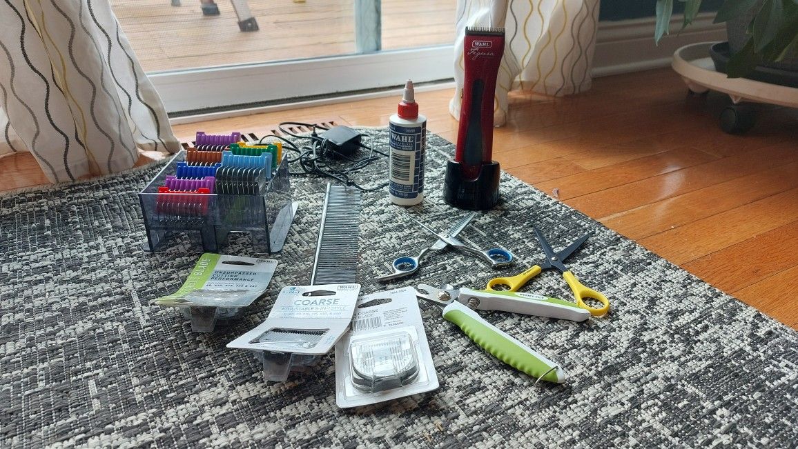Wahl Figura Dog Grooming Set