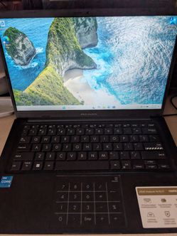 ASUS 2025 Vivobook 14" Laptop - Intel i3-1315U - 8GB RAM