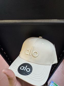 Alo hat