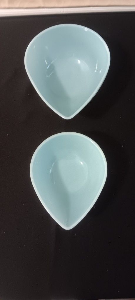 Vintage Tear Drop Fire King Bowls Lot