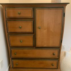 Dresser, Tall Dresser, High Boy Dresser