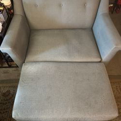 LOVESEAT