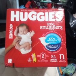Huggies Newborn Snugglers Diapers