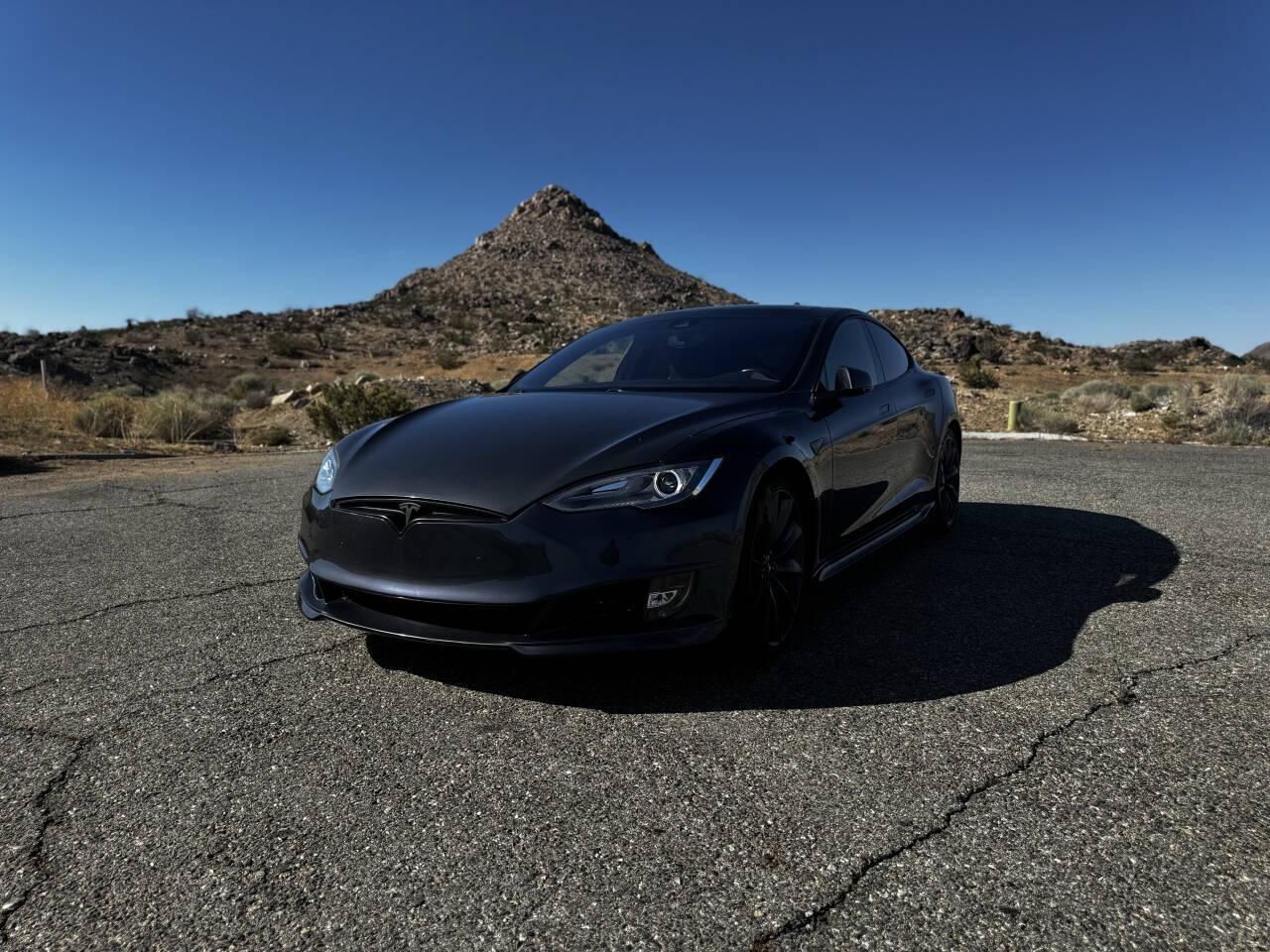 2014 Tesla Model S