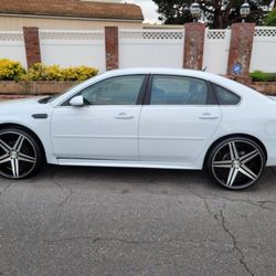 (16) Chevy Impala LT, Clean Title, Smogged, 22"rims, Runs And Drives Great 