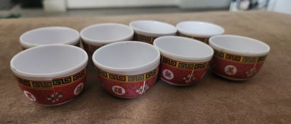 Set of 8 Chinese Porcelain Tea Cups