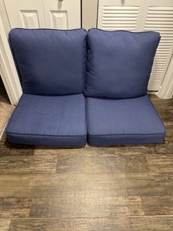 Allen Roth Deep Sea Blue 6”thick outdoor seat cushions new!