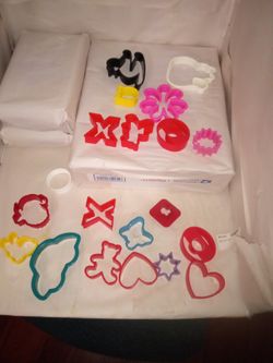 20 Thick Plastic cookie Cutters