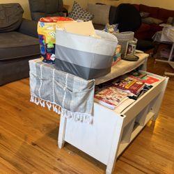 Lift up coffee table