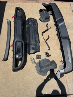 Jeep Wrangler JL Steel Bumpers OEM