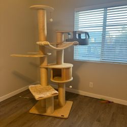 Cat tree