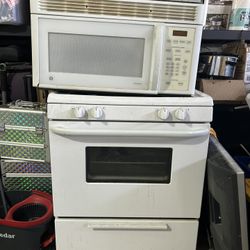 GE Gas Range And Microwave
