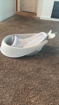 Baby bath tub