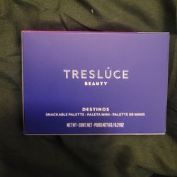 Tresluce Eyeshadow Palette