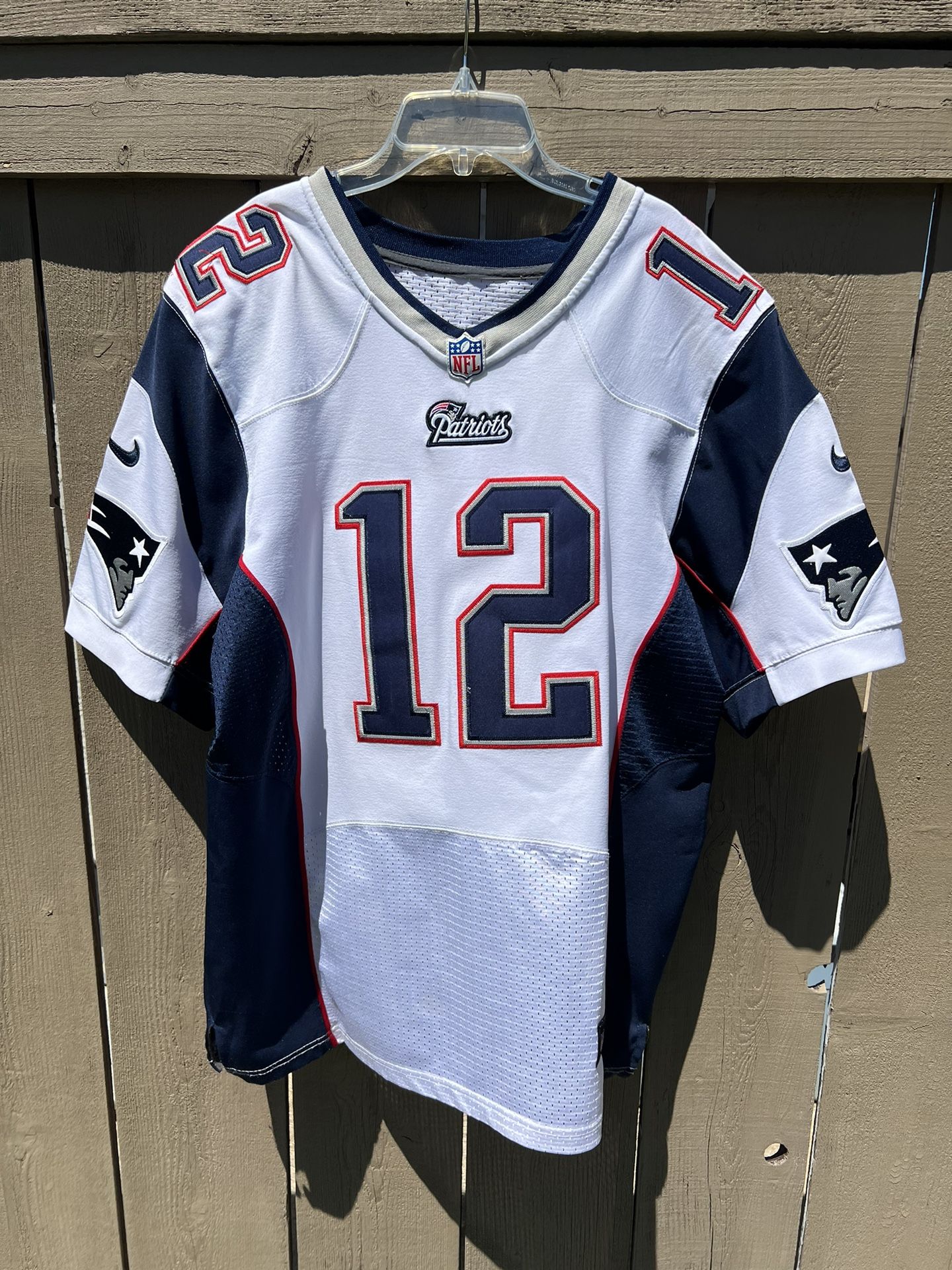 Tom Brady New England Patriots Nike On Field White NFL Sewn Jersey Size Large 44