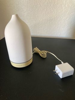 Vitruvi Essential Oil Diffiser