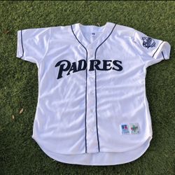 Vintage 90s  San Diego Padres Russell Baseball Club Jersey Men’s 48 Made In USA.  